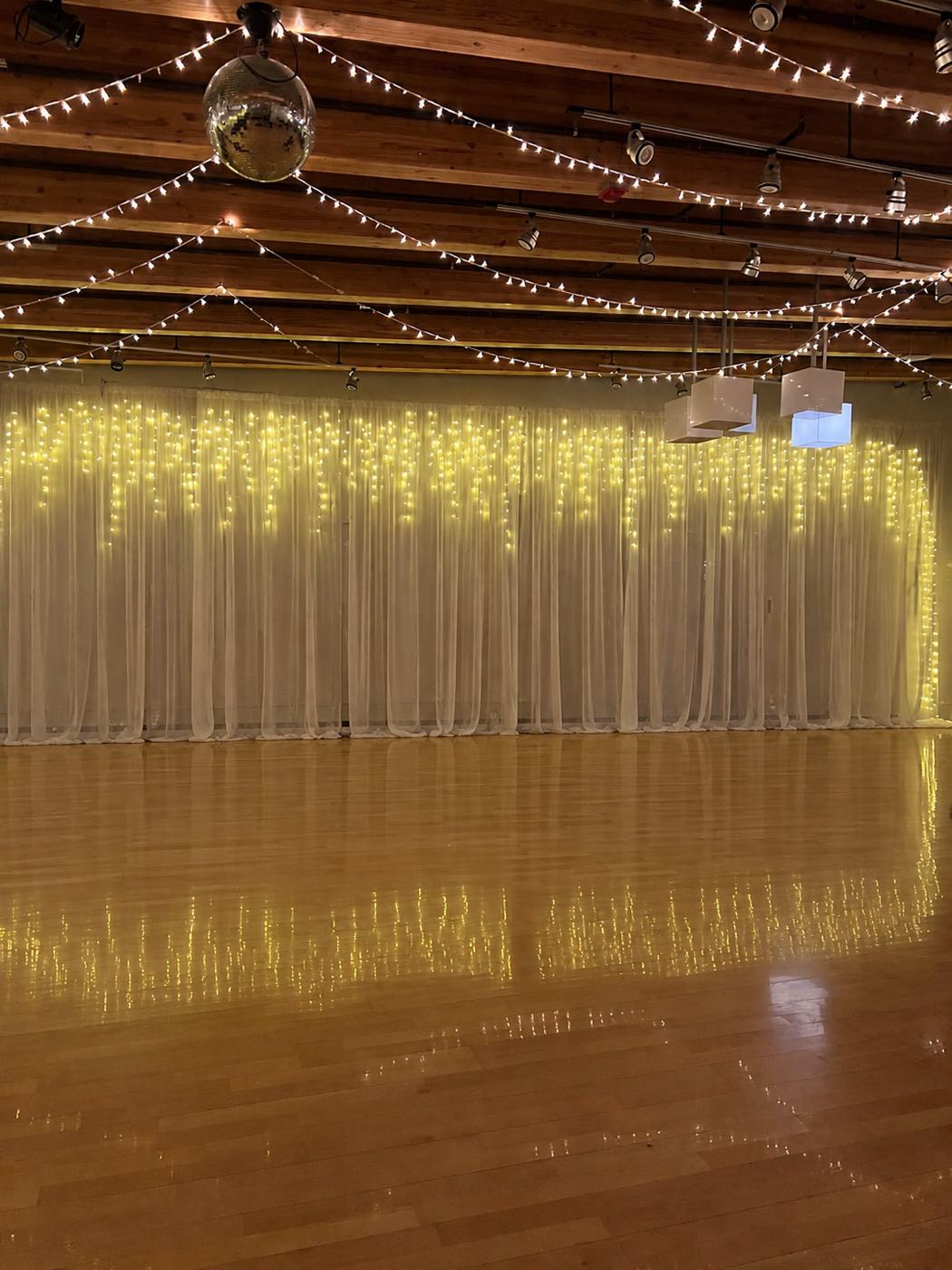 The floor at Idaho Ballroom, Overland Road, Meridian
